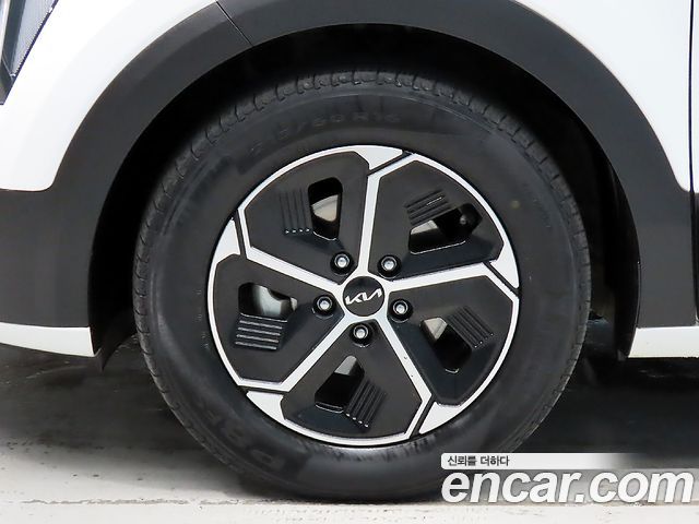 Kia Niro Prestige 2022 — фото 24