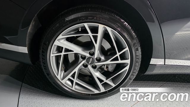 Genesis G90 (RS4) Gasoline 3.5 Turbo AWD 2023 — фото 5