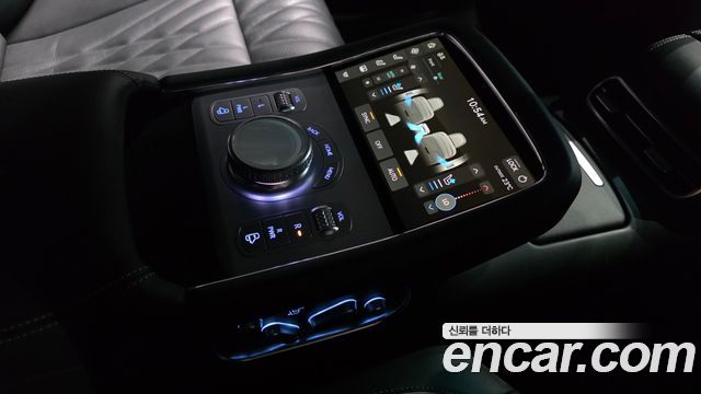 Genesis G90 (RS4) Gasoline 3.5 Turbo AWD 2023 — фото 18