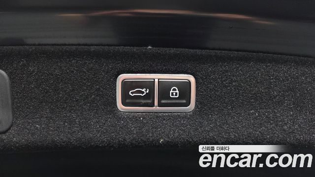 Genesis G90 (RS4) Gasoline 3.5 Turbo AWD 2023 — фото 39