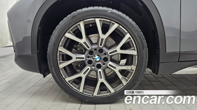 BMW X1 (F48) xDrive 20i xLine 2022 — фото 5