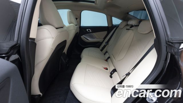 BMW 2 Series Gran Coupe (F74) 220 M Sport Design 2025 — фото 15