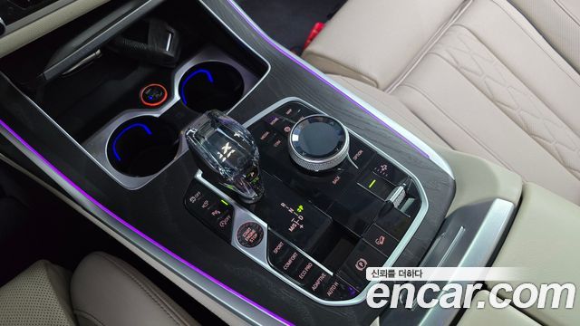 BMW X7 (G07) xDrive 40i Design Pure Excellence 7-Seater 2021 — фото 9