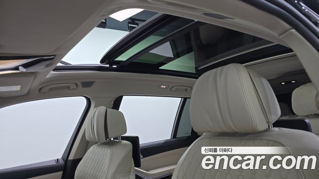 BMW X7 (G07) xDrive 40i Design Pure Excellence 7-Seater 2021 — фото 16