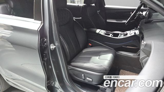 Hyundai Santa Fe Gasoline 2.5T 2WD Calligraphy 2022 — фото 11