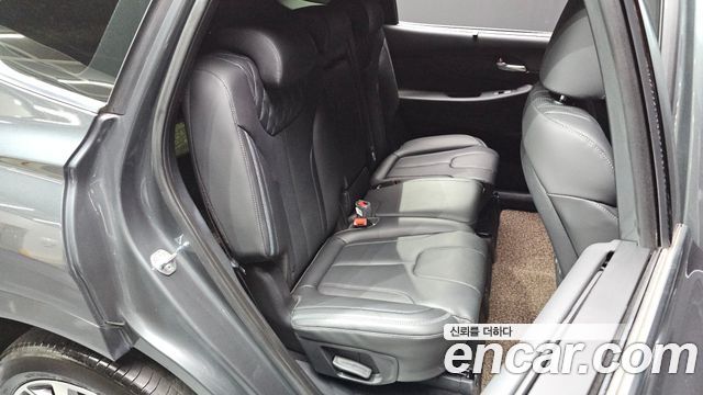 Hyundai Santa Fe Gasoline 2.5T 2WD Calligraphy 2022 — фото 12