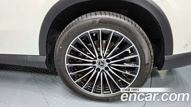 Mercedes-Benz GLC-Class (X254) GLC300 4MATIC AMG Line 2026 — фото 21