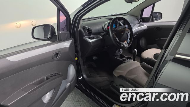 Chevrolet Spark Spark S LT 2014 — фото 10