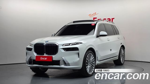 BMW X7 (G07) xDrive 40i Design Pure Excellence 6-Seater 2024 — фото 1