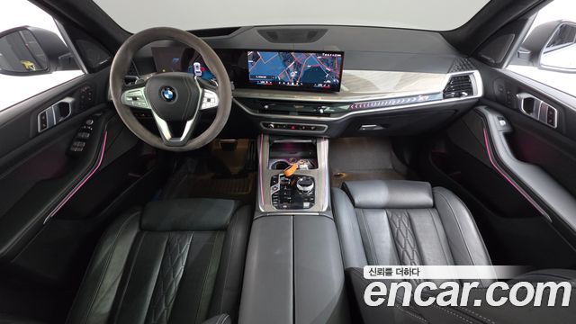 BMW X7 (G07) xDrive 40i Design Pure Excellence 6-Seater 2024 — фото 7