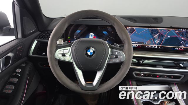 BMW X7 (G07) xDrive 40i Design Pure Excellence 6-Seater 2024 — фото 12