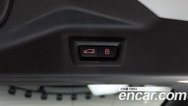BMW X7 (G07) xDrive 40i Design Pure Excellence 6-Seater 2024 — фото 17