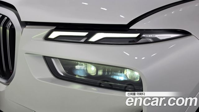 BMW X7 (G07) xDrive 40i Design Pure Excellence 6-Seater 2024 — фото 22