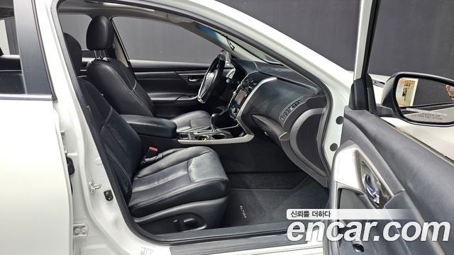 Nissan Altima 2.5 L33 2015 — фото 11
