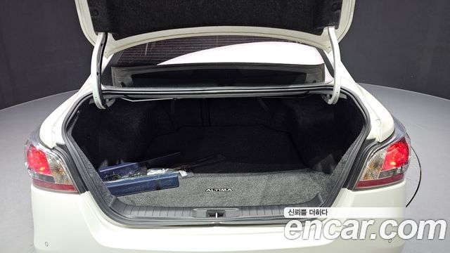 Nissan Altima 2.5 L33 2015 — фото 16