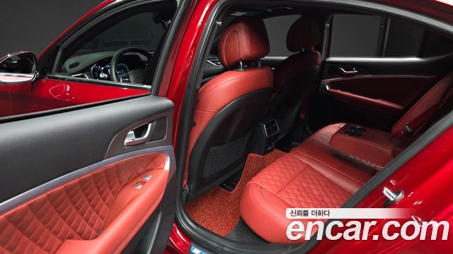 Genesis G70 Gasoline 3.3T 4WD 2024 — фото 16