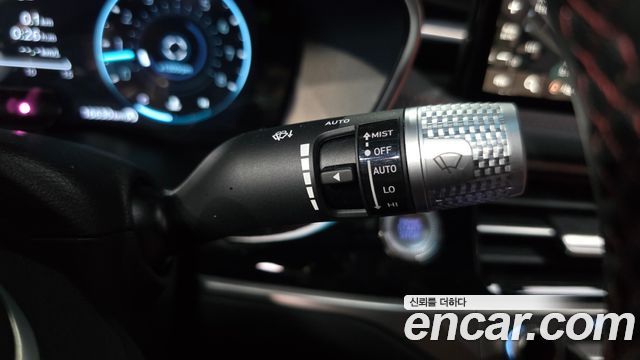 Genesis G70 Gasoline 3.3T 4WD 2024 — фото 34