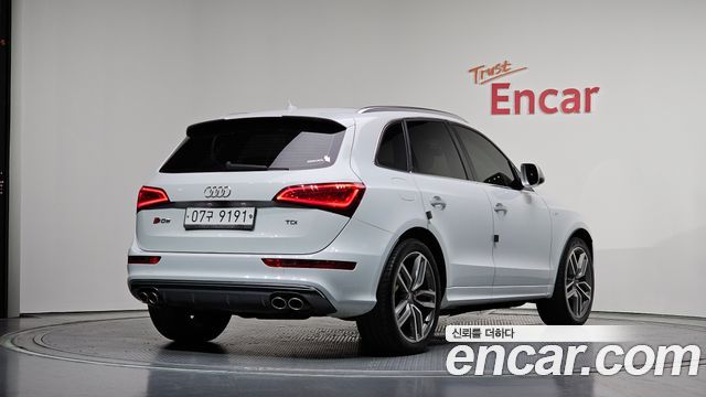 Audi SQ5 3.0 TDI Quattro 8R 2015 — фото 2