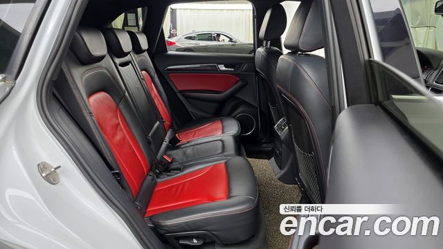 Audi SQ5 3.0 TDI Quattro 8R 2015 — фото 11