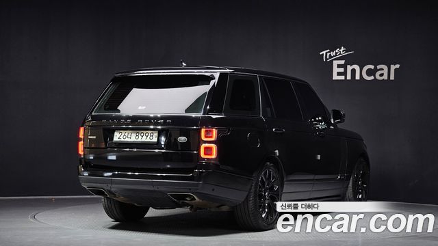 Land Rover Range Rover (IV) 5.0 SC AB LWB 2019 — фото 2