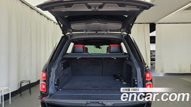 Land Rover Range Rover (IV) 5.0 SC AB LWB 2019 — фото 20