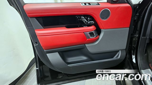 Land Rover Range Rover (IV) 5.0 SC AB LWB 2019 — фото 24