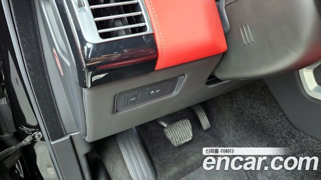Land Rover Range Rover (IV) 5.0 SC AB LWB 2019 — фото 35
