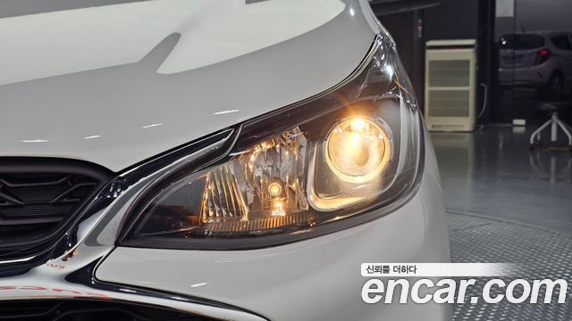 Chevrolet Spark LT 2020 — фото 22