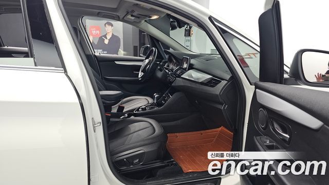 BMW 2 Series Active Tourer (F45) Joy 2018 — фото 26