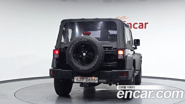 Jeep Wrangler (JK) 3.6 Sport 2Door 2016 — фото 4