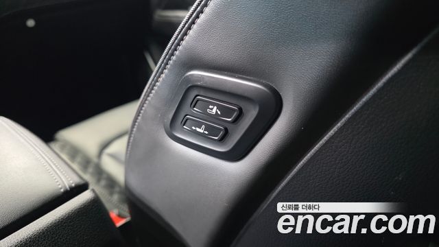 KG Mobility (SsangYong) Rexton Diesel 2.2 4WD Prestige 2023 — фото 32