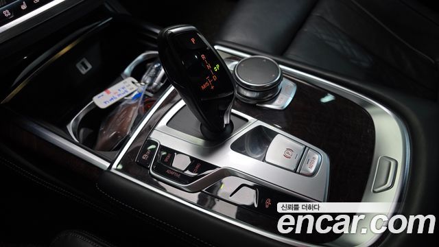 BMW 7 Series (G11) 730Ld xDrive 2016 — фото 9