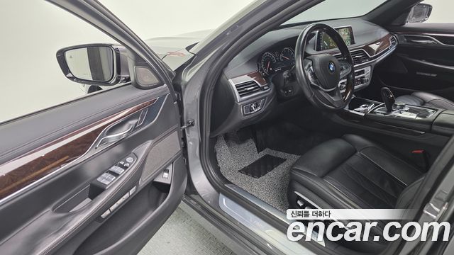 BMW 7 Series (G11) 730Ld xDrive 2016 — фото 13