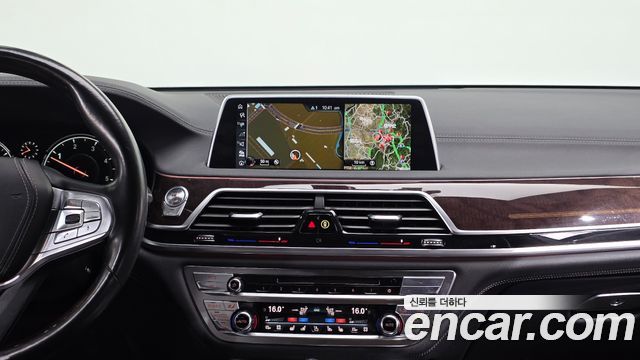 BMW 7 Series (G11) 730Ld xDrive 2016 — фото 14