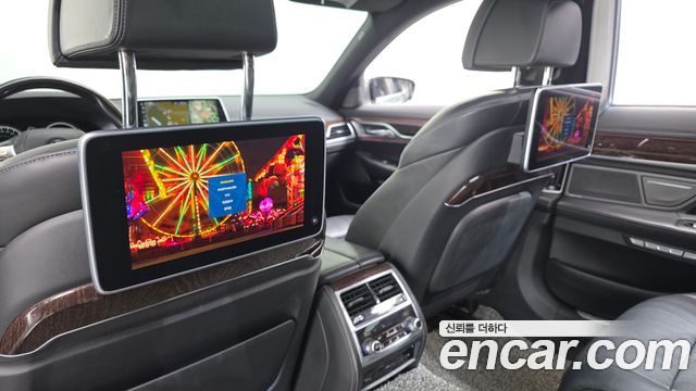 BMW 7 Series (G11) 730Ld xDrive 2016 — фото 16