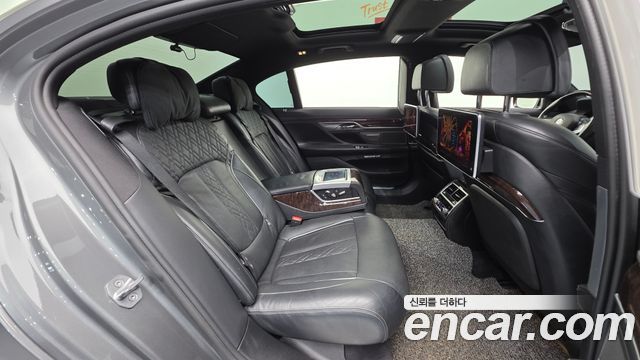 BMW 7 Series (G11) 730Ld xDrive 2016 — фото 20