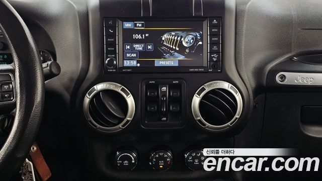 Jeep Wrangler (JK) 3.6 Rubicon 4Door 2017 — фото 18