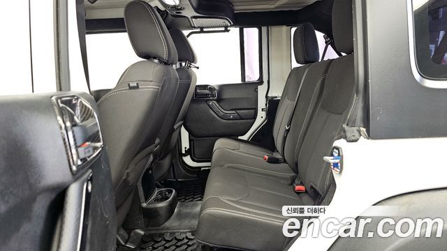 Jeep Wrangler (JK) 3.6 Rubicon 4Door 2017 — фото 32