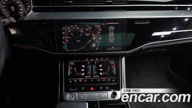 Audi A8 (D5) 55 TFSI Quattro LWB 2020 — фото 13