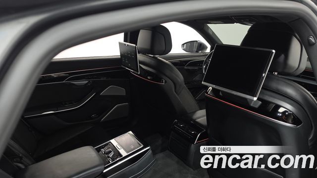 Audi A8 (D5) 55 TFSI Quattro LWB 2020 — фото 20