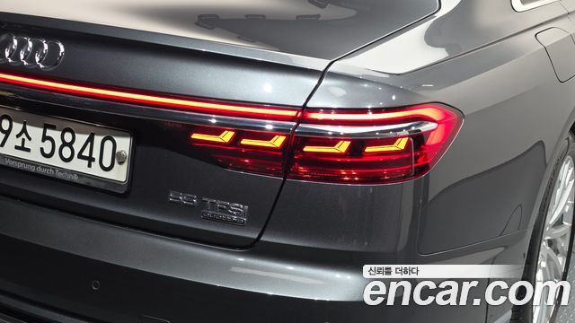 Audi A8 (D5) 55 TFSI Quattro LWB 2020 — фото 23