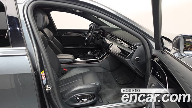 Audi A8 (D5) 55 TFSI Quattro LWB 2020 — фото 26