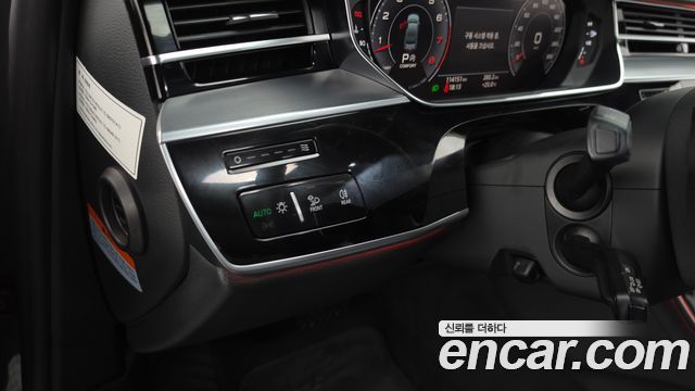 Audi A8 (D5) 55 TFSI Quattro LWB 2020 — фото 28