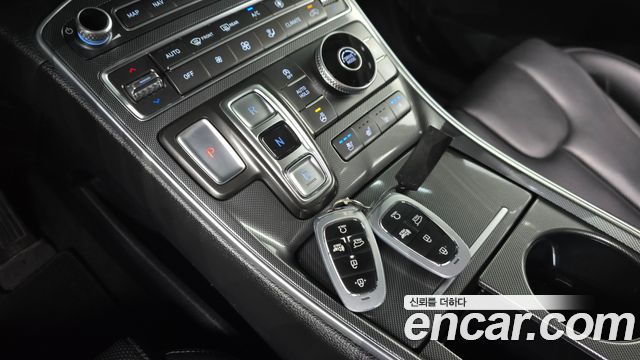 Hyundai Santa Fe Diesel 2.2 2WD Premium Choice 2021 — фото 9