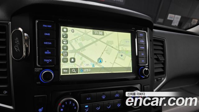 Hyundai Solati 11-Seater Luxury 2021 — фото 19