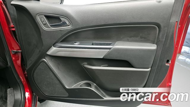 Chevrolet Colorado 3.6 Extreme-X 4WD Sports Bar 2020 — фото 24