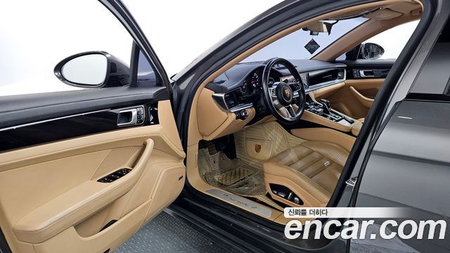 Porsche Panamera (971) 3.0 AWD 2018 — фото 10