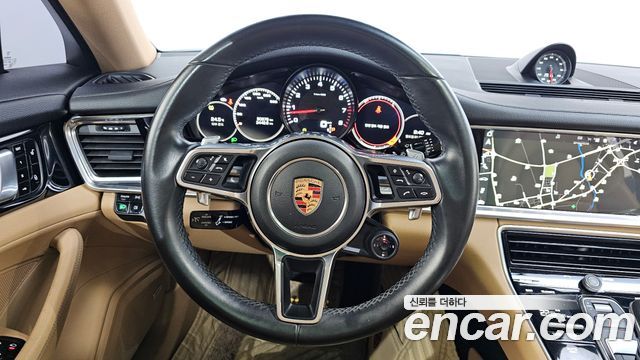 Porsche Panamera (971) 3.0 AWD 2018 — фото 17