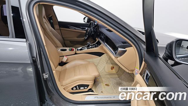 Porsche Panamera (971) 3.0 AWD 2018 — фото 32