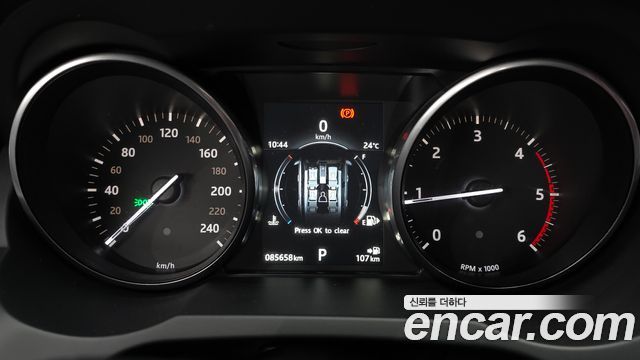 Land Rover Range Rover Evoque 2.0 TD4 HSE Dynamic 2016 — фото 8